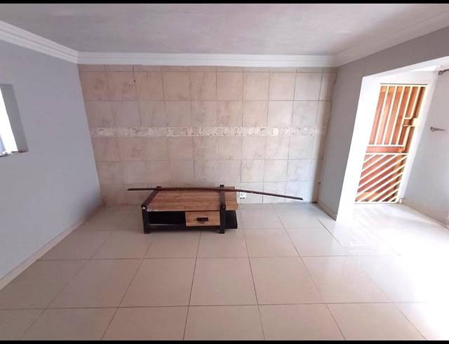 4 BEDROOM HOUSE FOR SALE IN THERESA PARK